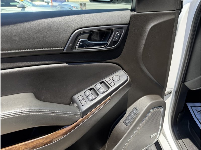 Used 2020 Chevrolet Tahoe LT AWD/4WD image 17