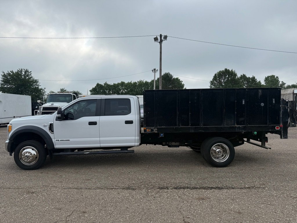 Used 2017 Ford F550 2WD Crew Cab Super Duty image 4
