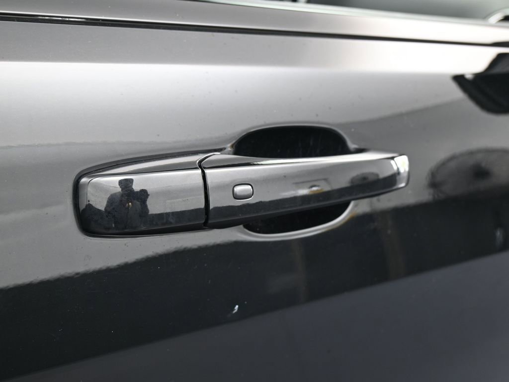 Used 2021 Jeep Grand Cherokee Laredo X RWD image 36