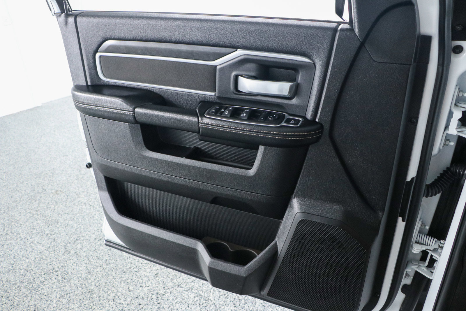 Used 2024 RAM 3500 SLT w/ Quick Order Package 2YG SLT image 20