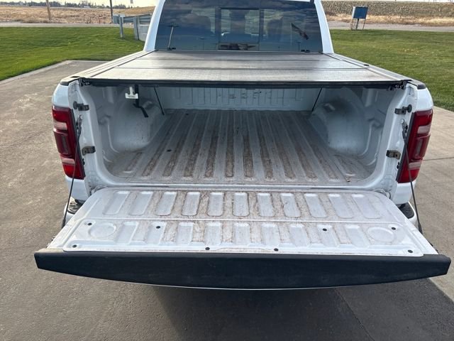 Used 2022 RAM 1500 Limited w/ Body Color Bumper Group image 25