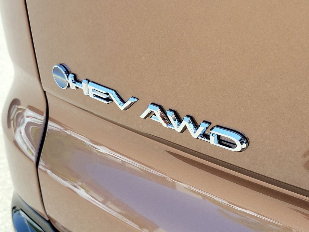 New 2026 Toyota Crown Signia AWD/4WD image 8