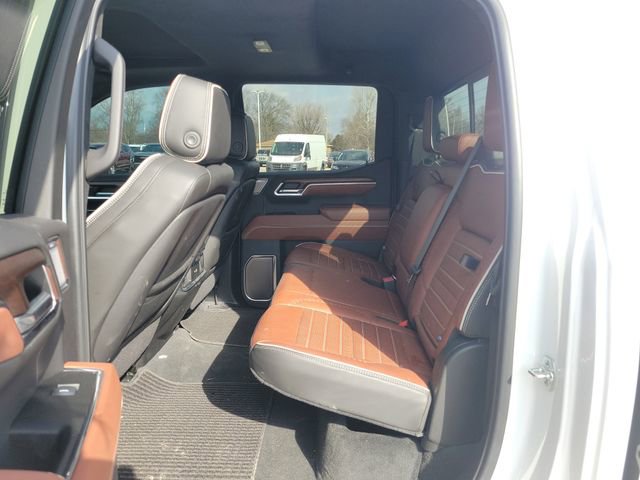 Used 2025 GMC Sierra 1500 Denali Ultimate image 9
