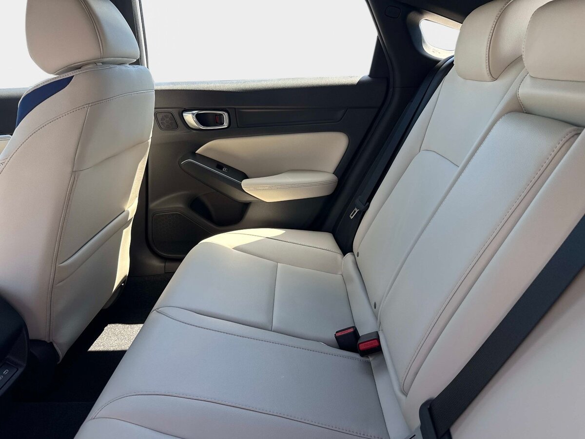 Certified 2026 Acura Integra A-Spec w/ Technology Package FWD image 9