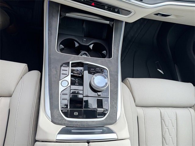 New 2026 BMW X5 xDrive40i w/ Executive Package image 18