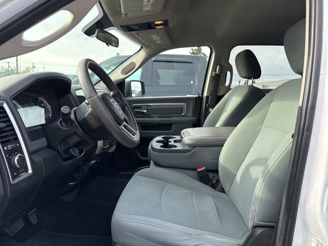 Used 2019 RAM 1500 Classic SLT image 5