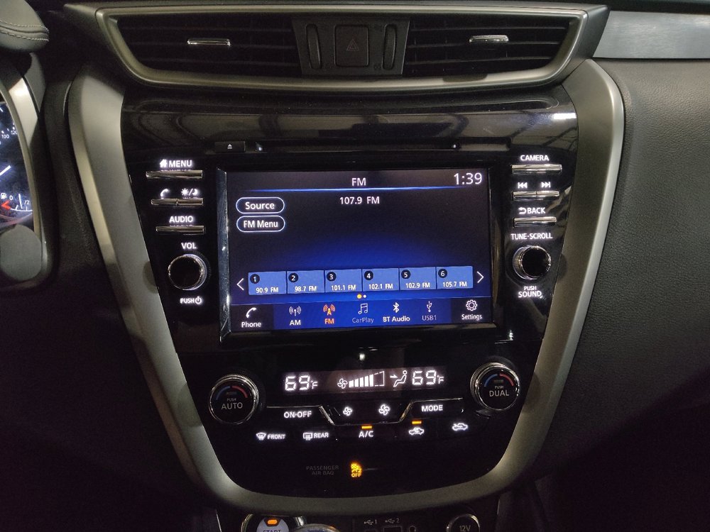 Used 2023 Nissan Murano SV image 25