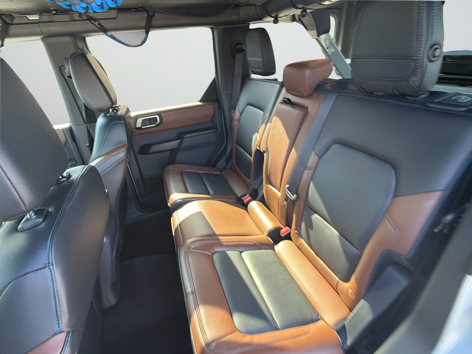 Used 2024 Ford Bronco Outer Banks AWD/4WD image 30