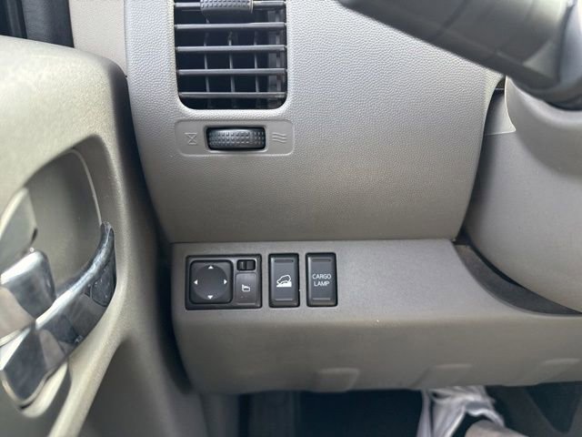Used 2013 Nissan Frontier SV w/ SV Value Truck Pkg AWD/4WD image 28
