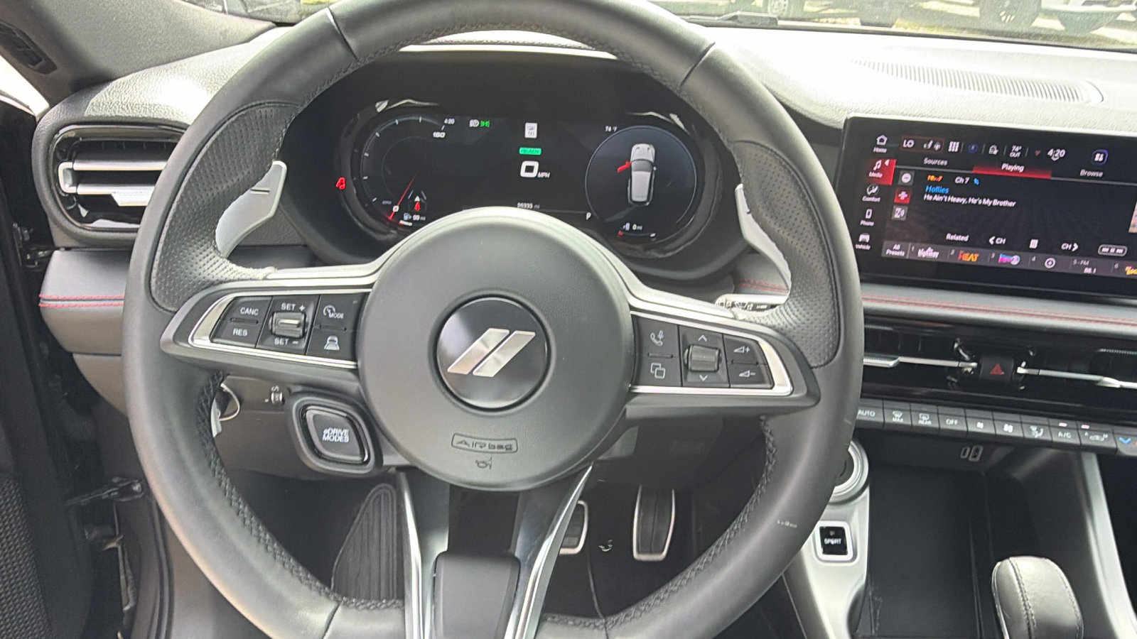 Used 2025 Dodge Hornet R/T image 27