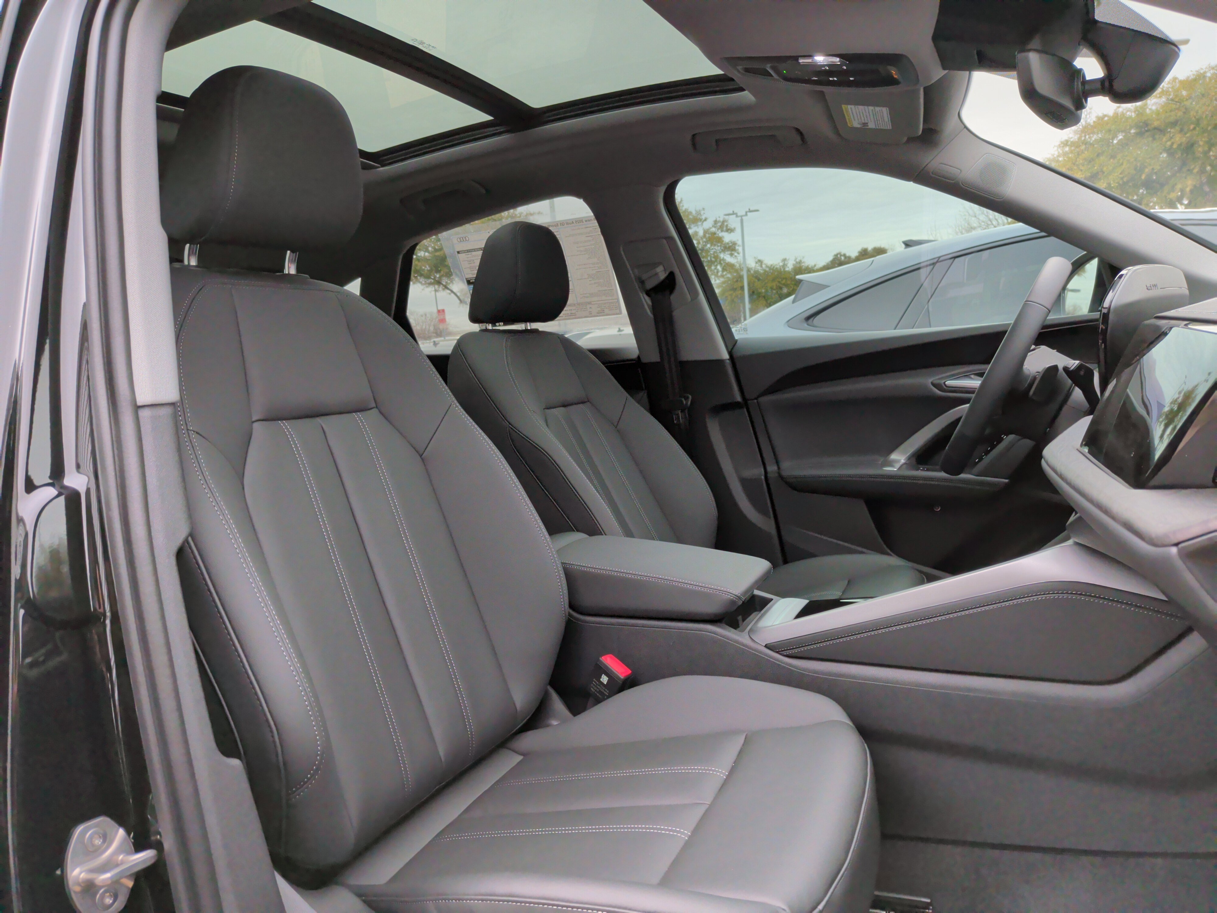 Used 2025 Audi Q5 Premium Plus image 21