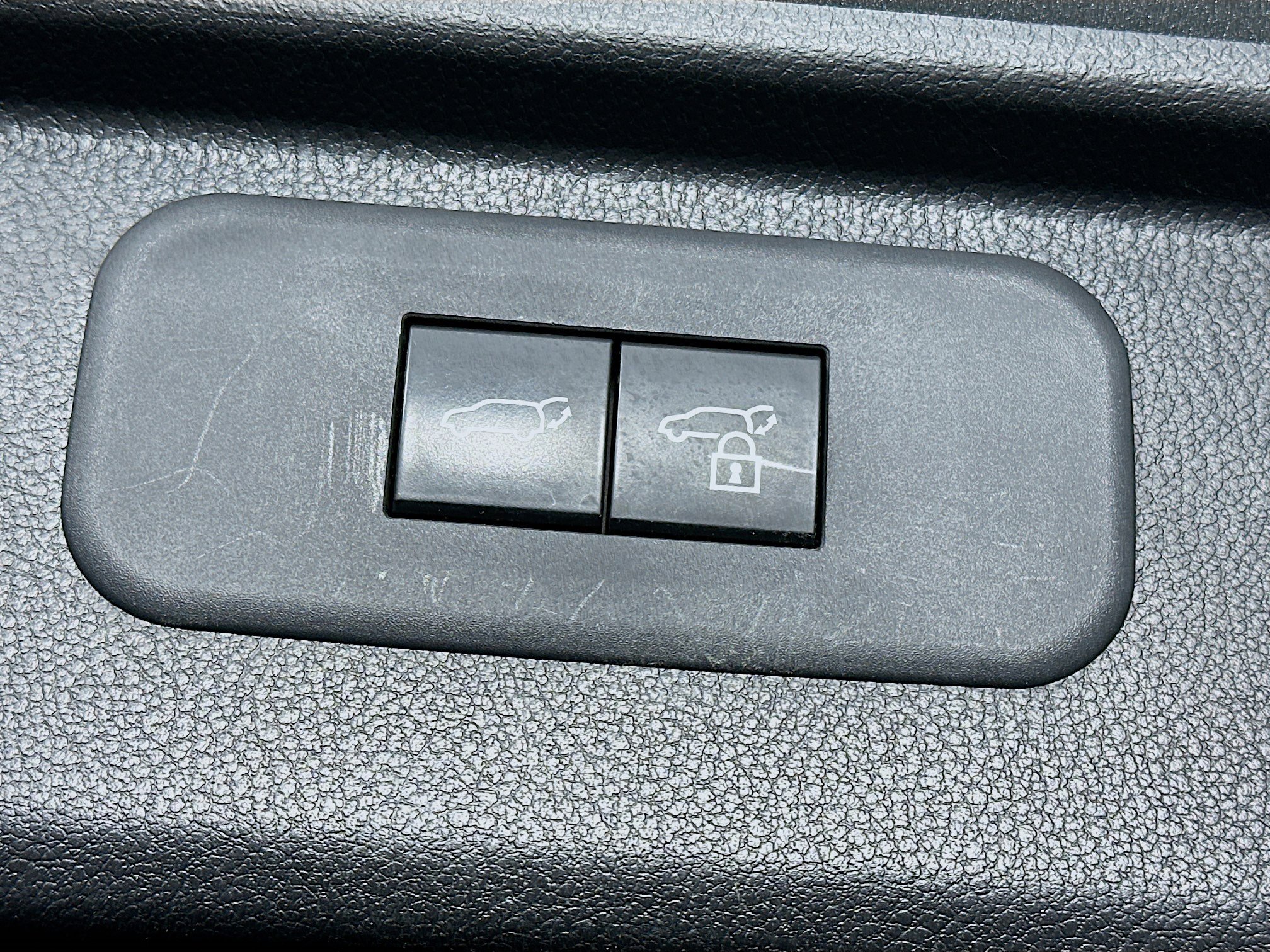 Used 2025 Toyota Grand Highlander AWD image 31