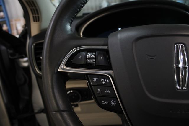 Used 2020 Lincoln Nautilus Reserve w/ Equipment Group 201A AWD/4WD image 13