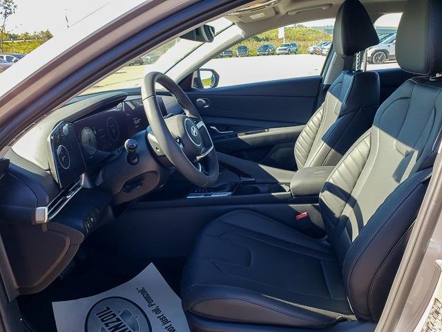New 2025 Hyundai Elantra Limited image 10