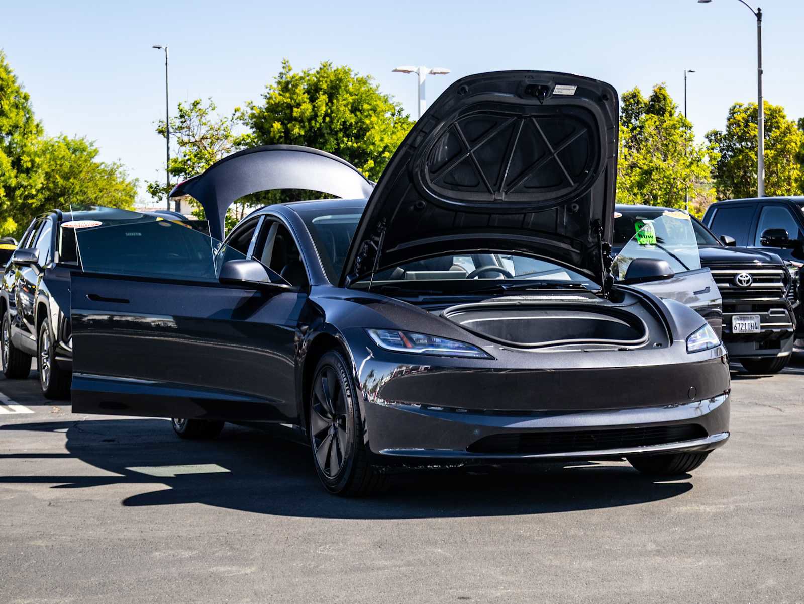 Used 2025 Tesla Model 3 Long Range RWD image 13