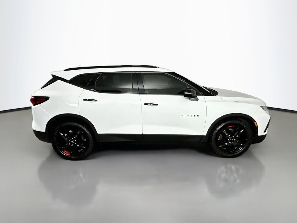 Used 2020 Chevrolet Blazer LT w/ Redline Edition FWD image 8