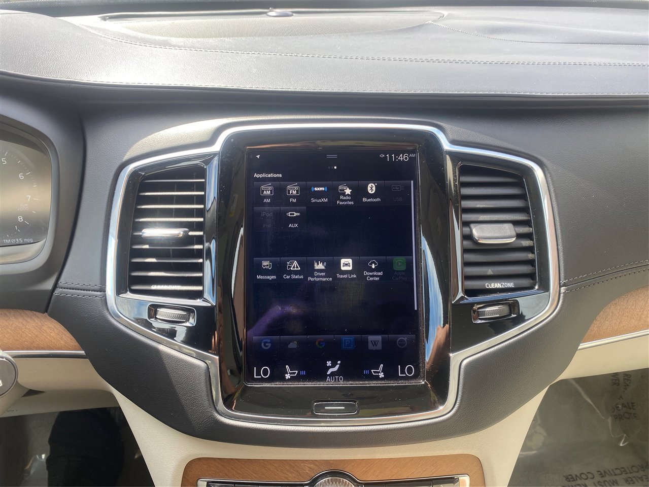 Used 2016 Volvo XC90 T6 Inscription w/ Vision Package image 25