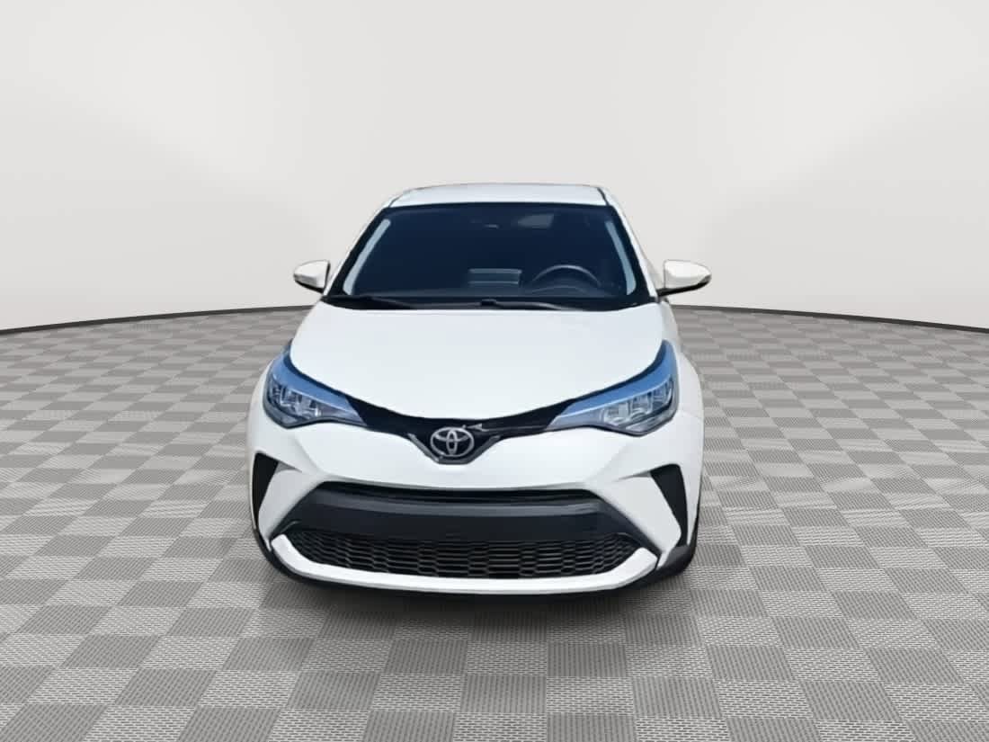 Used 2021 Toyota C-HR LE FWD image 3