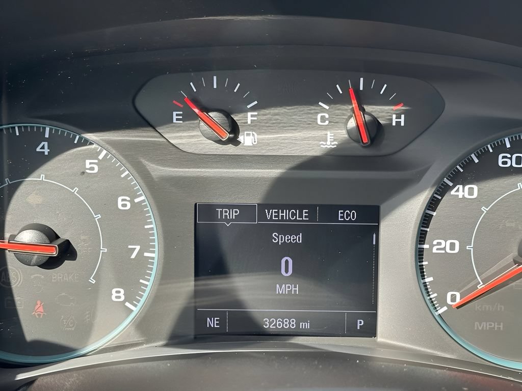 Used 2023 Chevrolet Equinox LS FWD image 10