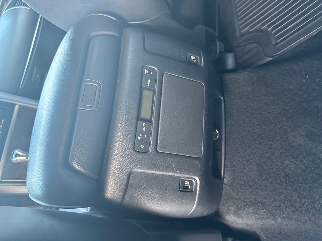 Used 2024 INFINITI QX80 Luxe image 35