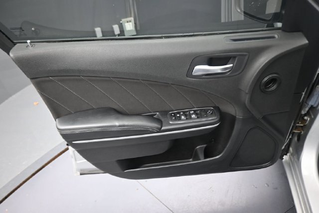 Used 2022 Dodge Charger SXT RWD image 27