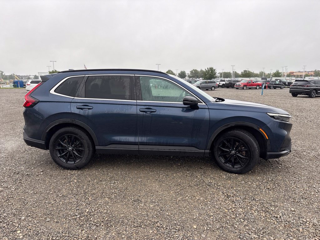 Used 2025 Honda CR-V Sport image 14