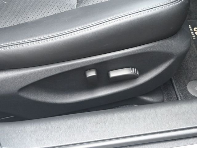 Used 2023 INFINITI Q50 Luxe w/ Cargo Package image 38