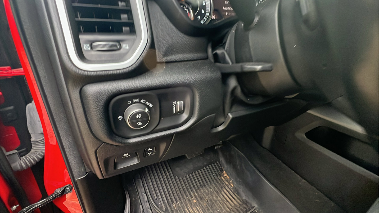 Used 2022 RAM 1500 Big Horn image 25