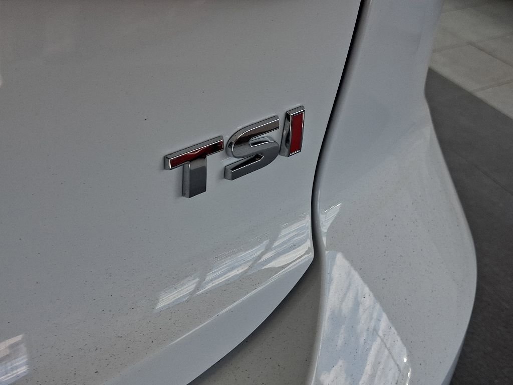 Used 2017 Volkswagen Jetta SE FWD image 14