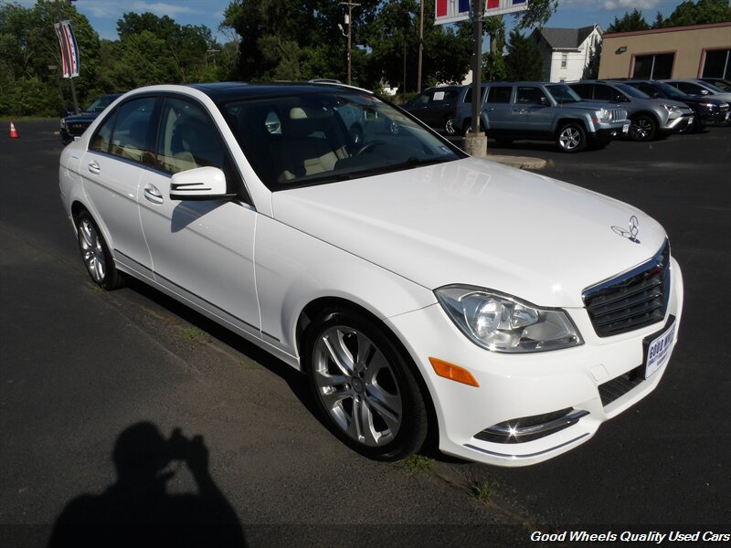 Used 2013 Mercedes-Benz C 300 4MATIC Sedan w/ Multimedia Pkg image 3