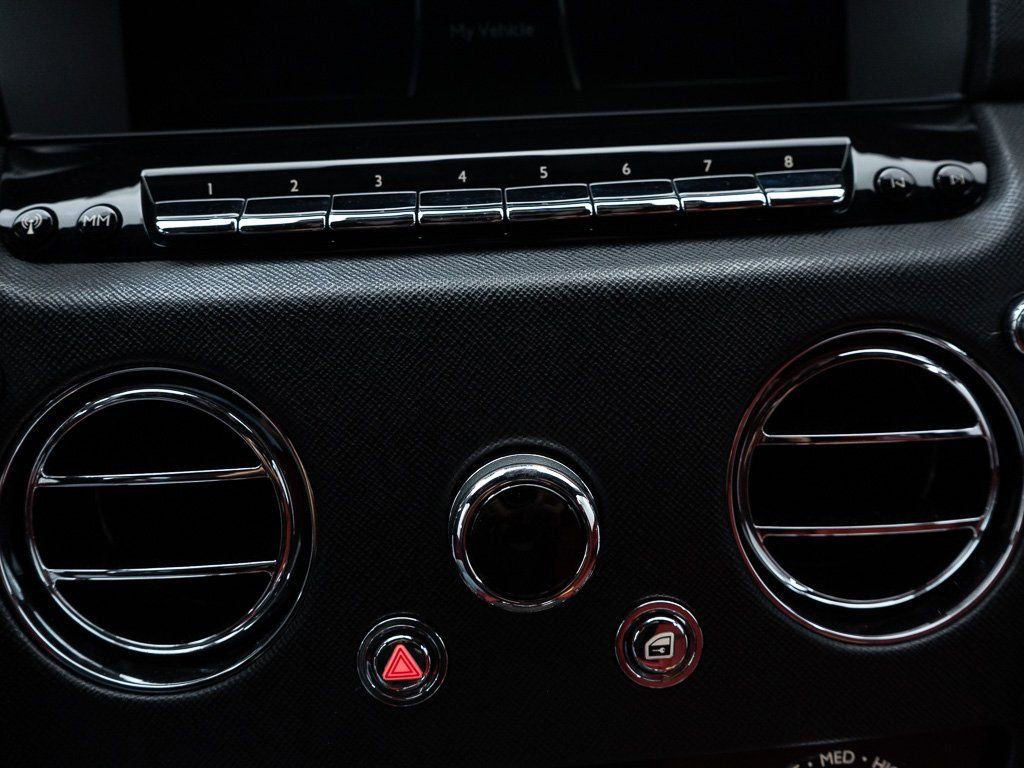 Certified 2024 Rolls-Royce Cullinan image 43