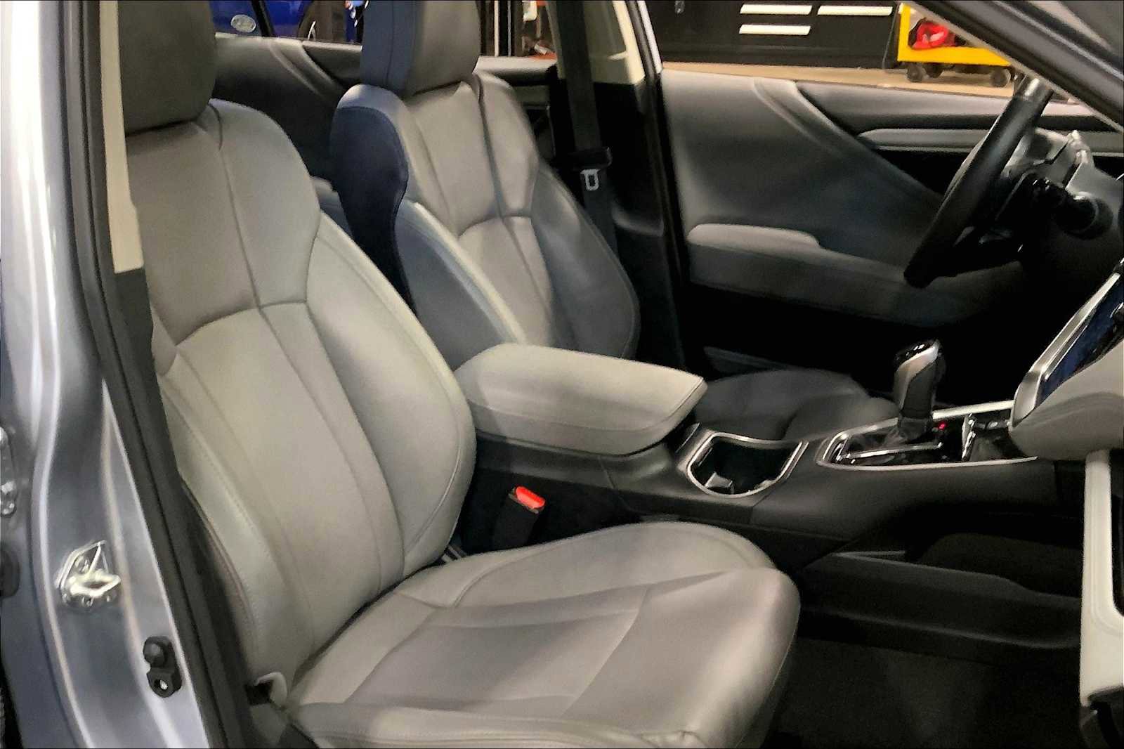 Certified 2024 Subaru Legacy Limited image 8