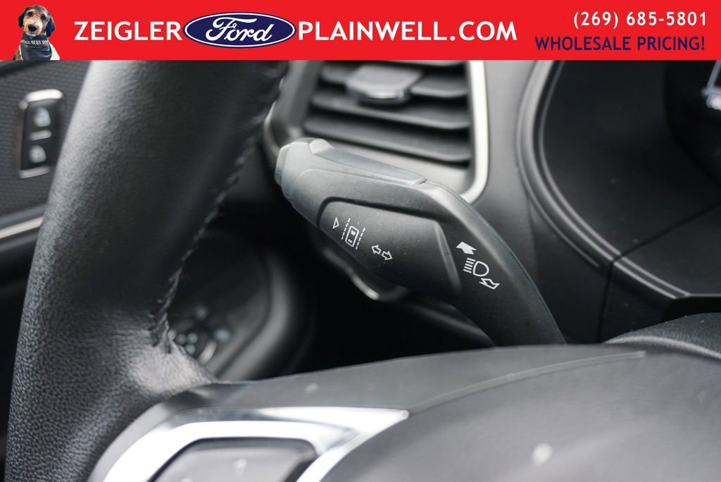 Used 2022 Ford Edge SEL image 26