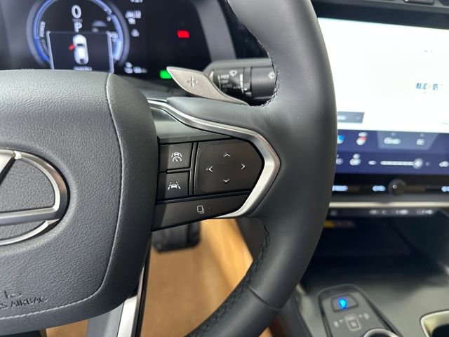 Used 2025 Lexus RZ 450e image 16