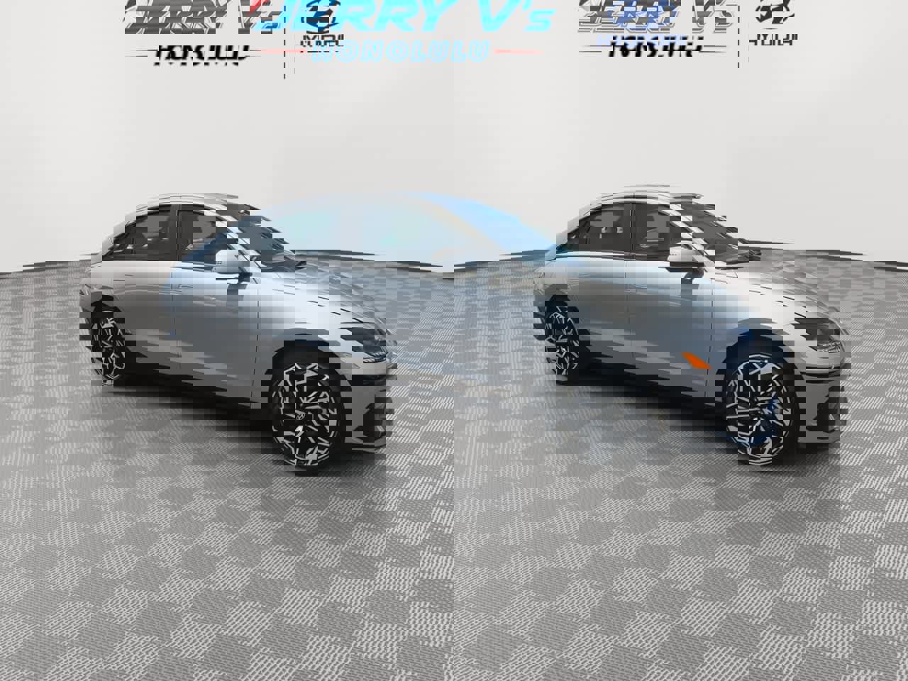 Used 2025 Hyundai Ioniq 6 SEL image 2