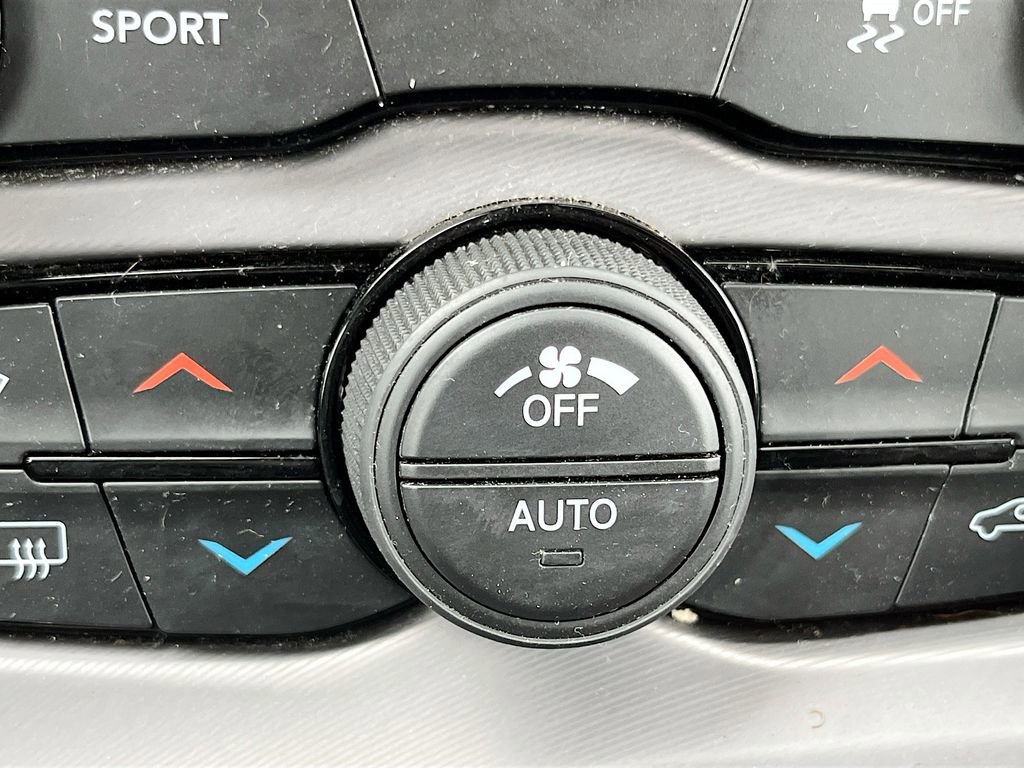 Used 2023 Dodge Challenger SXT w/ Cold Weather Group image 25