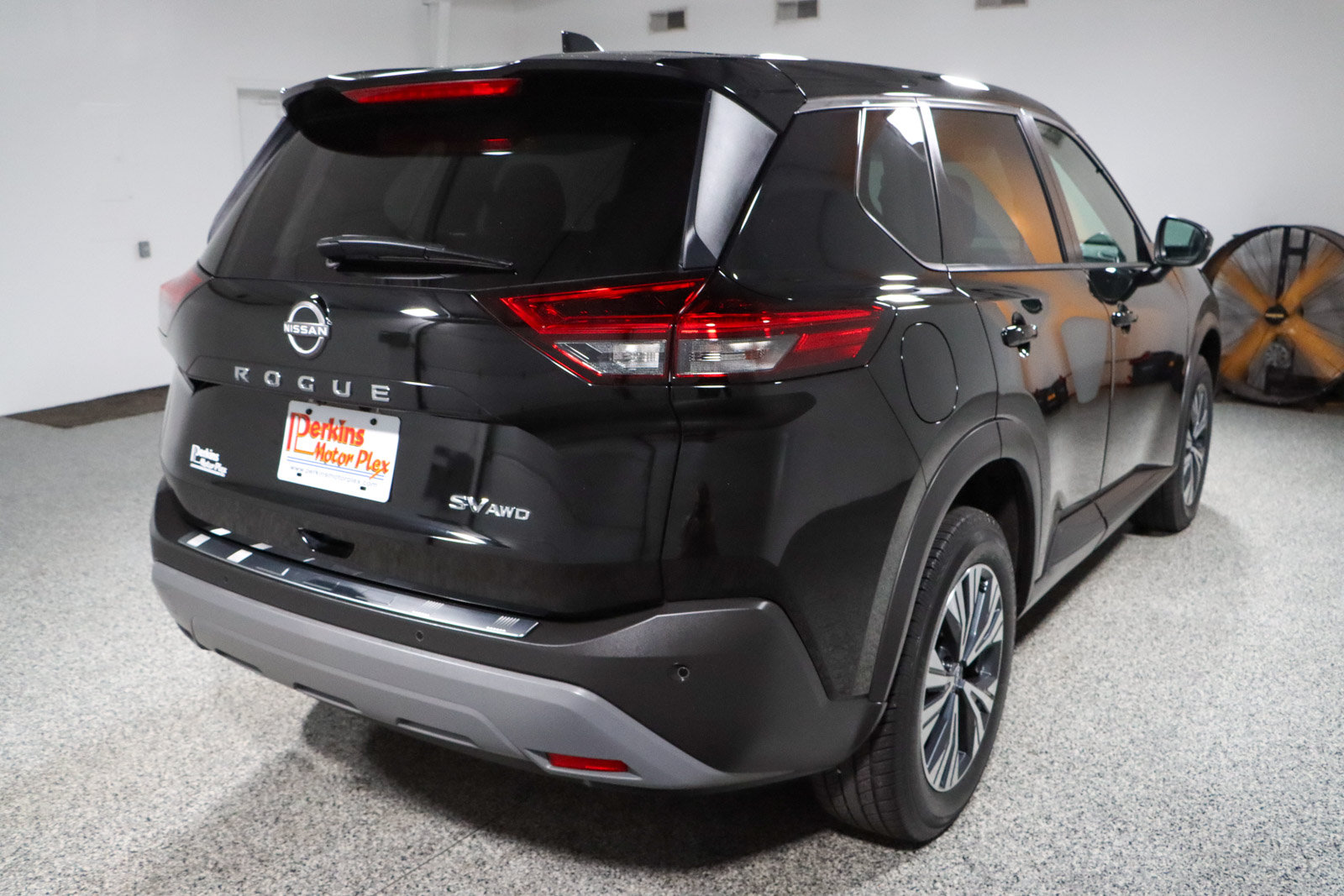 Used 2022 Nissan Rogue SV AWD/4WD image 7