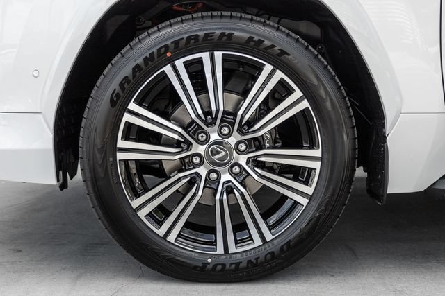 New 2026 Lexus LX 700h Luxury AWD/4WD image 10