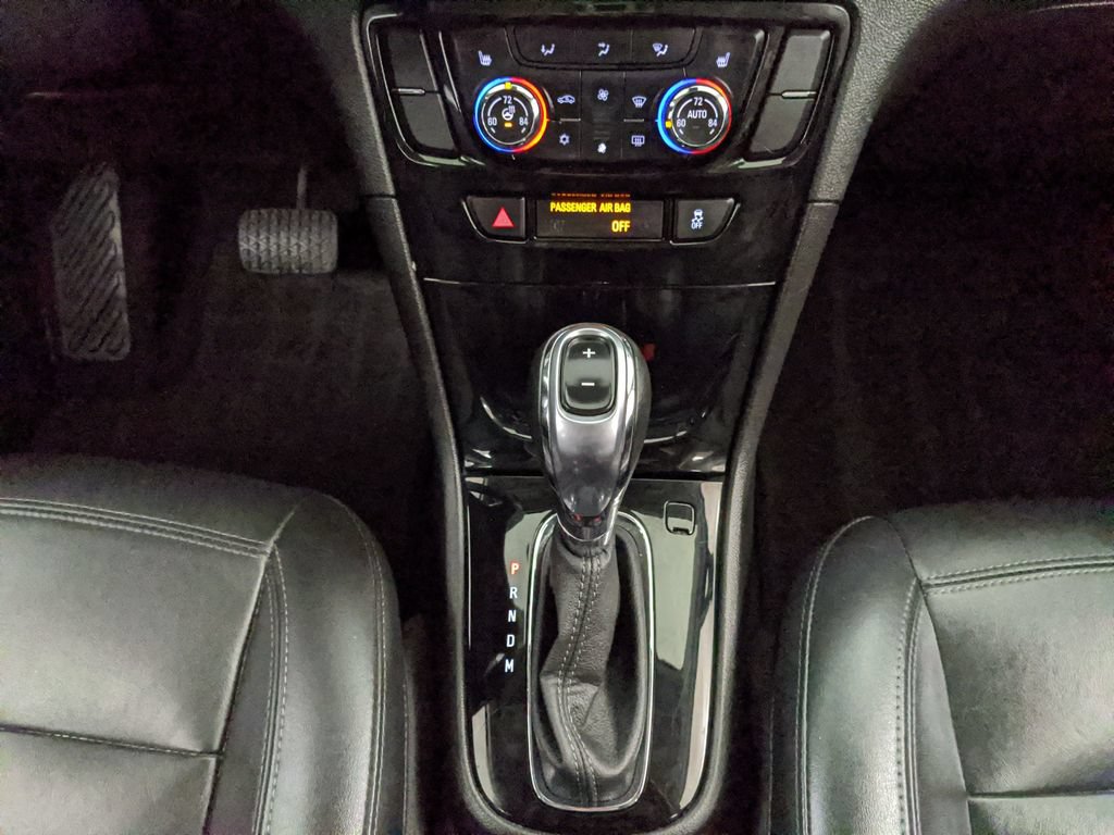 Used 2018 Buick Encore Essence AWD/4WD image 9