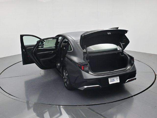 Used 2025 Hyundai Sonata SEL FWD image 39