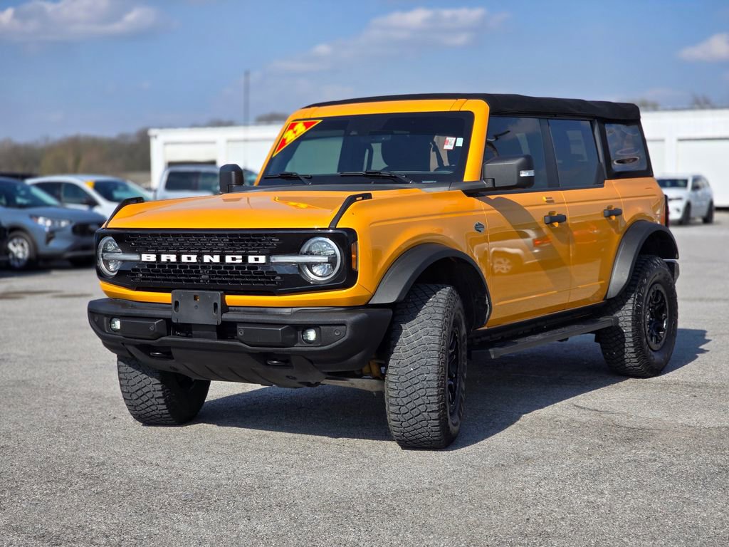 Used 2022 Ford Bronco Wildtrak image 3