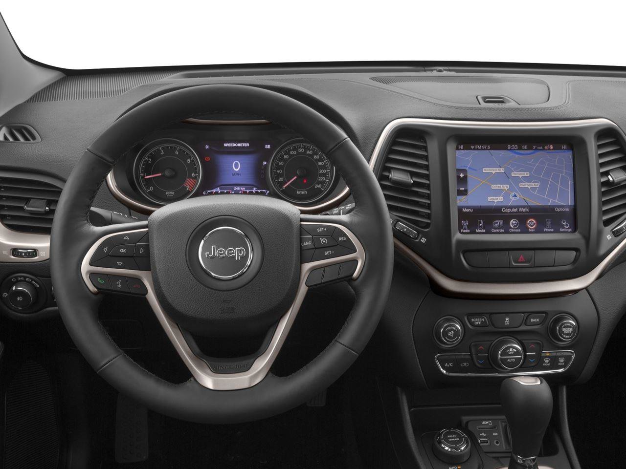 Used 2018 Jeep Cherokee Limited image 2