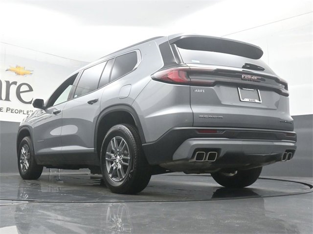 Used 2025 GMC Acadia Elevation image 5