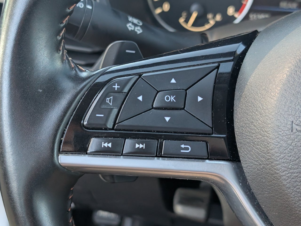 Used 2025 Nissan Altima 2.5 SR FWD image 22