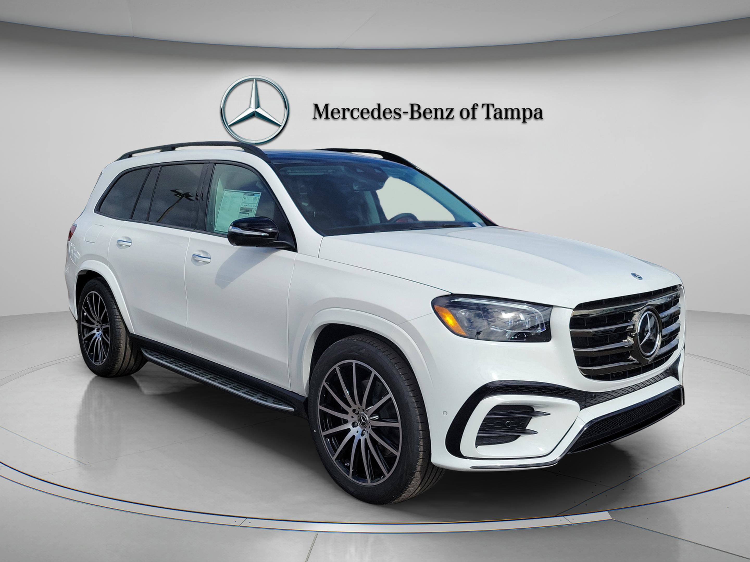 New 2026 Mercedes-Benz GLS 450 4MATIC image 4