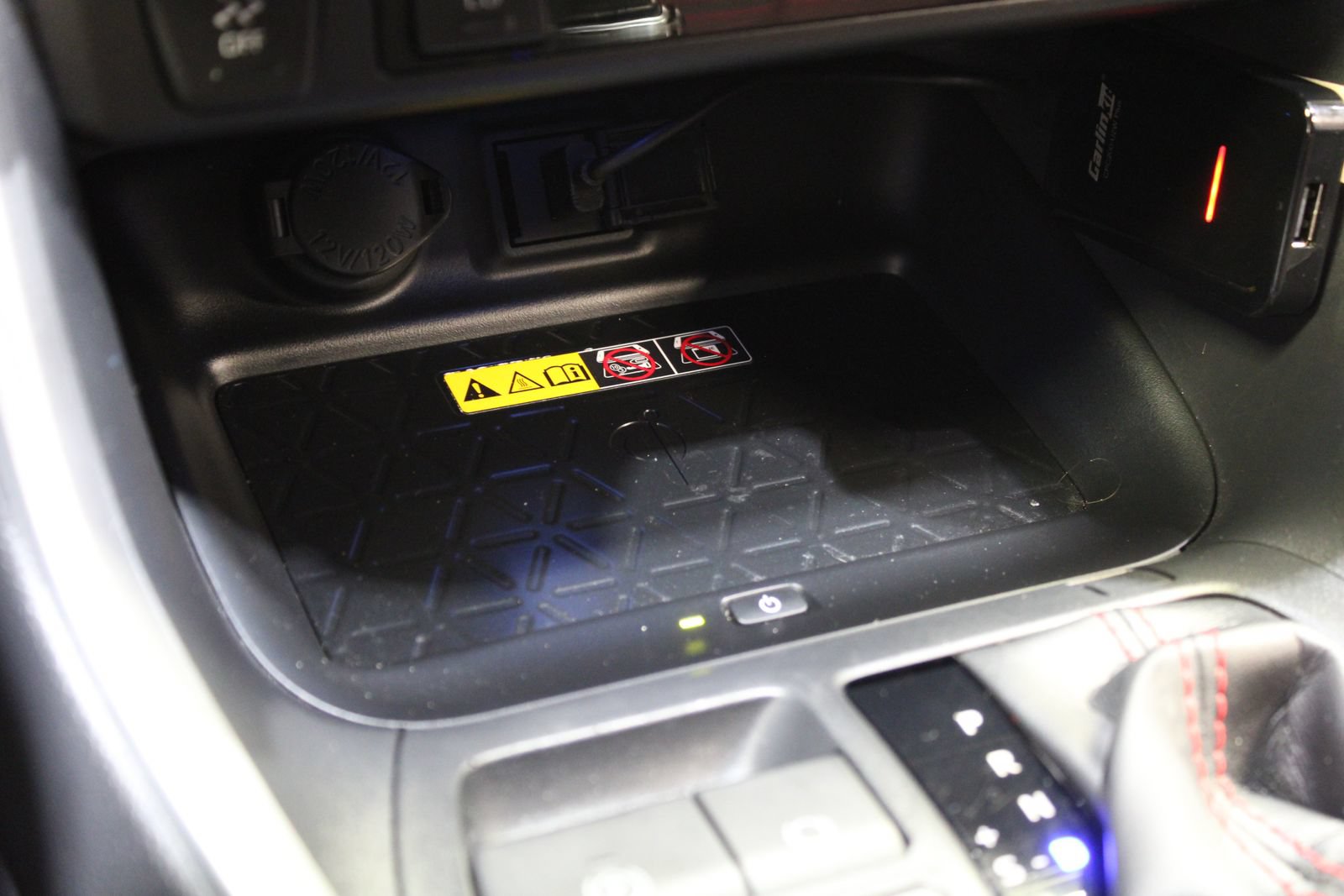 Used 2022 Toyota RAV4 XSE AWD/4WD image 34