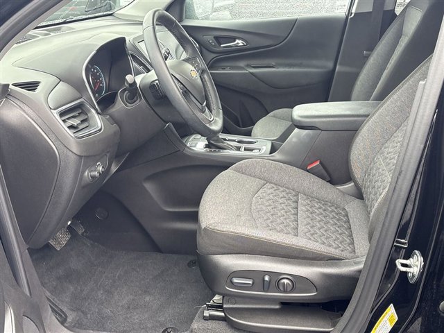 Certified 2024 Chevrolet Equinox LT w/ LPO, Floor Liner Package image 18