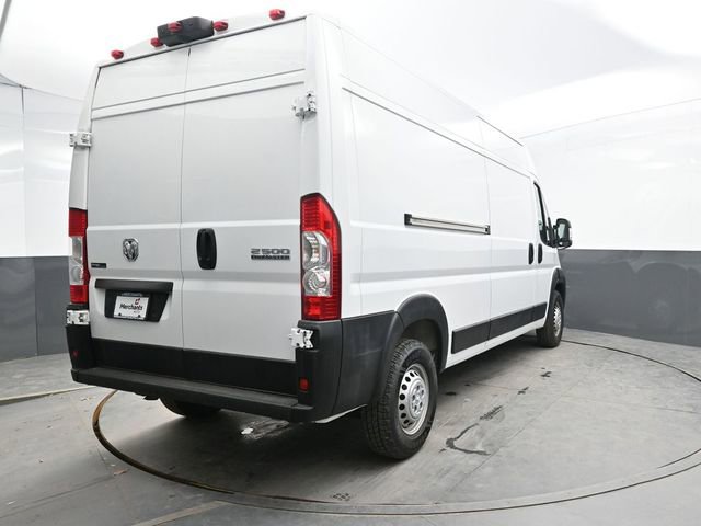 Used 2025 RAM ProMaster 2500 w/ Convenience Group image 6
