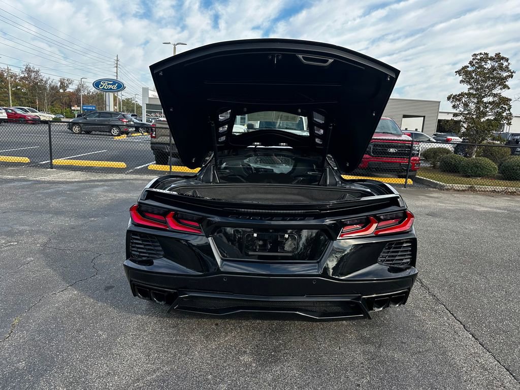 Used 2025 Chevrolet Corvette Stingray Preferred Cpe w/ 2LT image 37