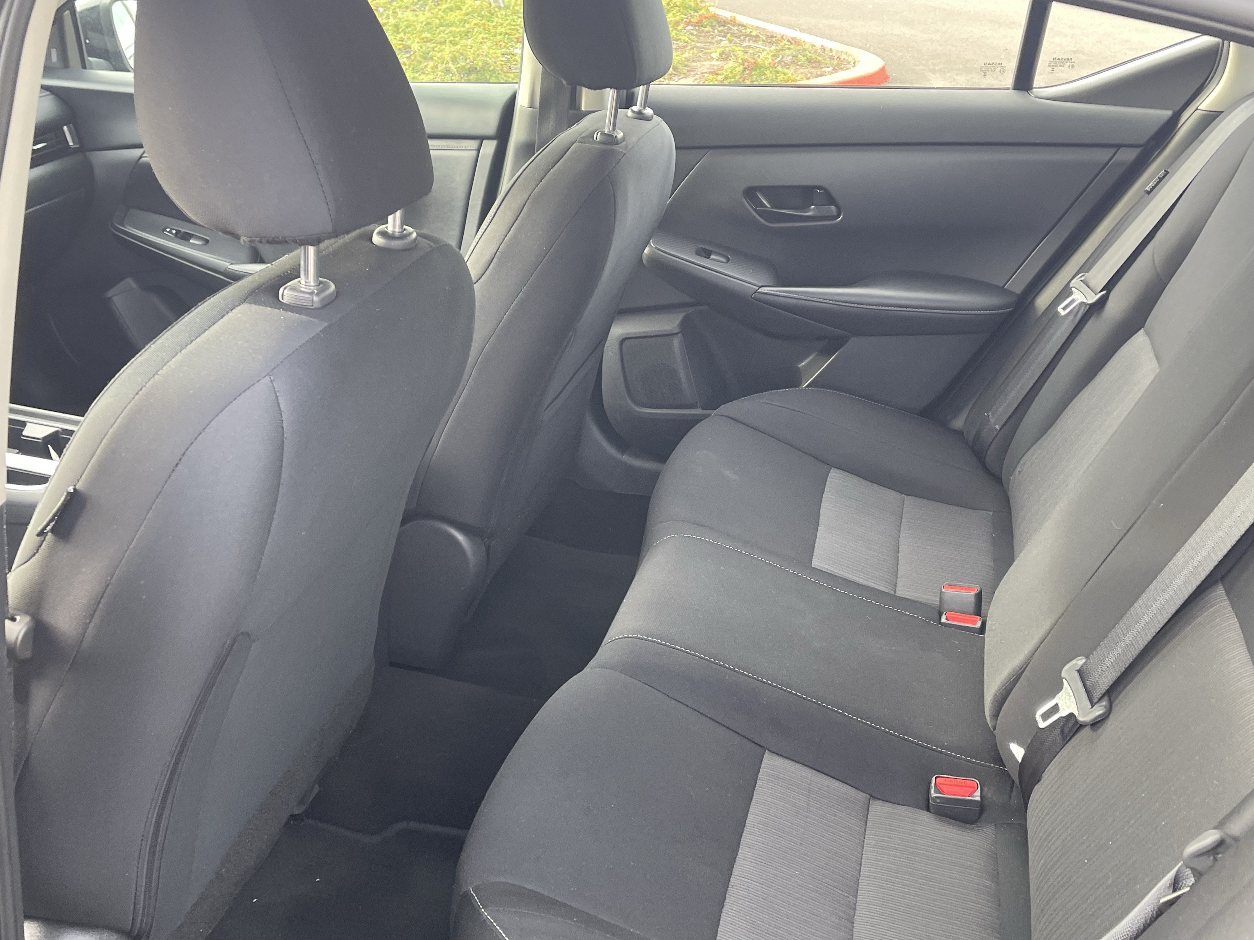 Used 2024 Nissan Sentra SV FWD image 14